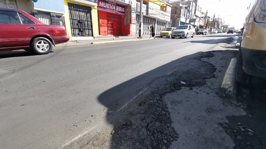 Deterioro calle La Oroya. Foto de Gerardo Ramos