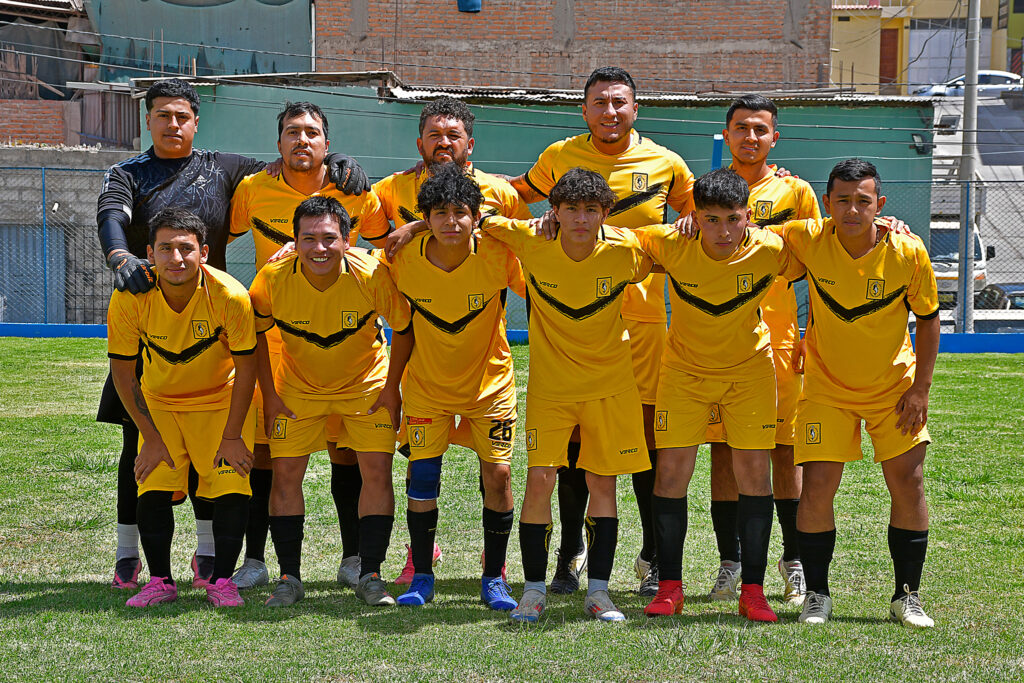 La Segunda División de José Luis Bustamante y Rivero ya tiene 4 equipos clasificados que lucharán por el ascenso en la Liguilla Final.