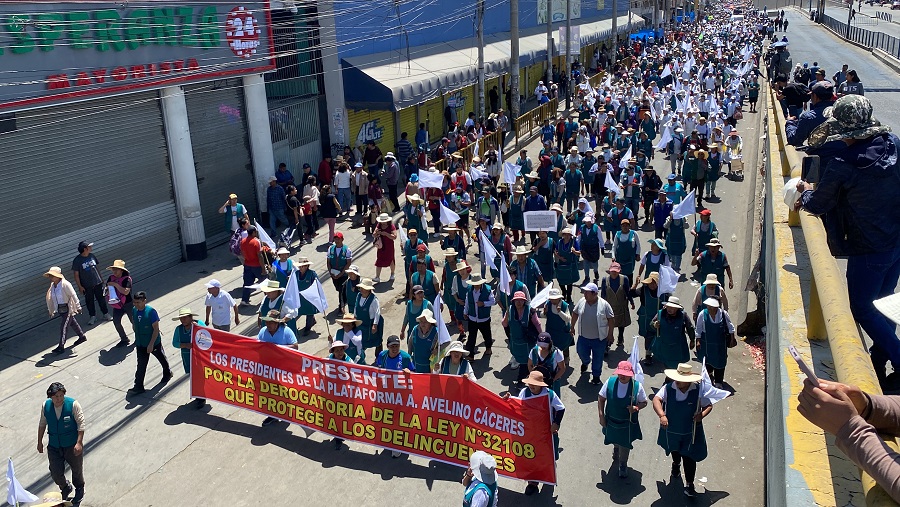 Protesta comerciantes Avelino Cáceres. Foto de Gerardo Ramos