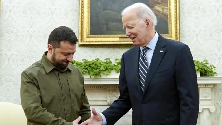 Biden autoriza el uso de armas de largo alcance de EE. UU. en Rusia por parte de Ucrania