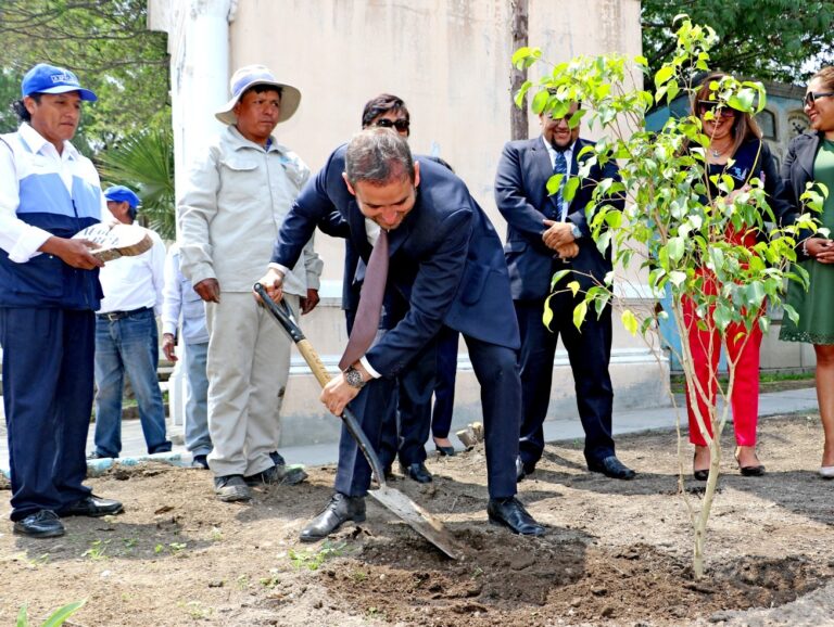 La Apacheta es reconocido como el primer cementerio ecoeficiente y seguro de Arequipa