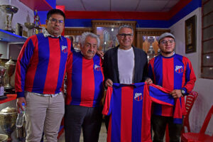 Carlos Beltrán fue presentado como nuevo DT de FBC Piérola pensando ya en la temporada 2025 en la Liga de Distrital de Cercado.