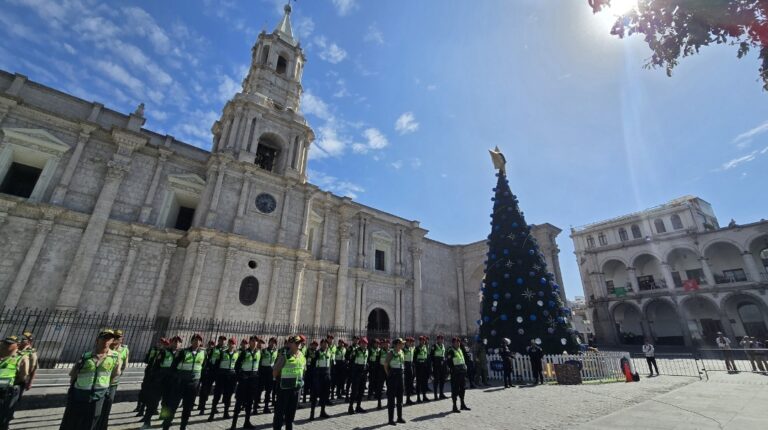 Más de 700 policías resguardarán Arequipa por las fiestas de Navidad y Año Nuevo