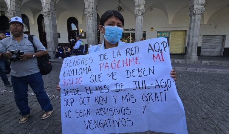 Trabajadora de Red de Salud Arequipa-Caylloma que no le pagan hace 5 meses