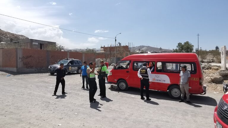 disputa de rutas de transporte público. Foto de Gerardo Ramos