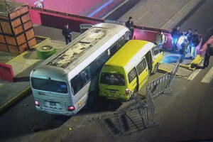 Accidente de tránsito de combis en Cayma