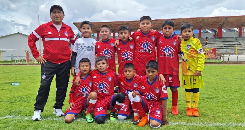 Alcides Carrión llevó la bandera de Arequipa al tercer lugar de la Final Nacional del Torneo Creciendo con el Fútbol en la Sub-08.