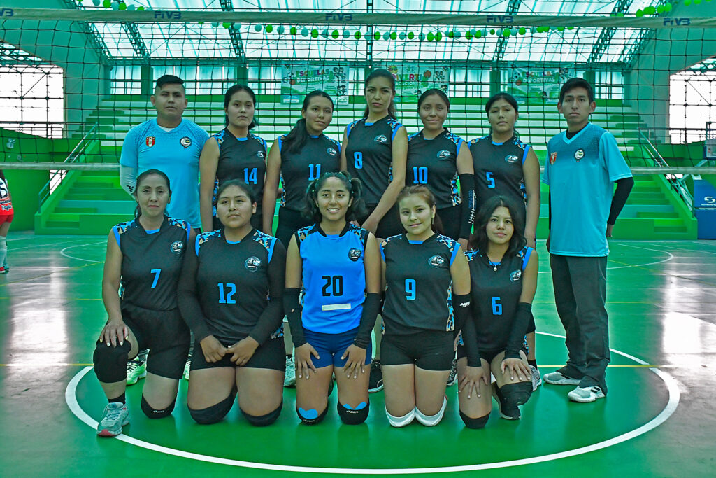 Equipo de Porvenir Boys en la Liga Intermedia de Arequipa. 