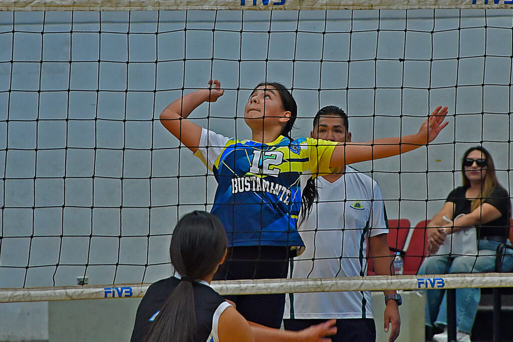 Paucarpata y José Luis Bustamante y Rivero buscarán el último cupo a las semifinales de la Liga Provincial de Vóleibol Femenino U-13, conoce aquí la programación de la tercera jornada del certamen.