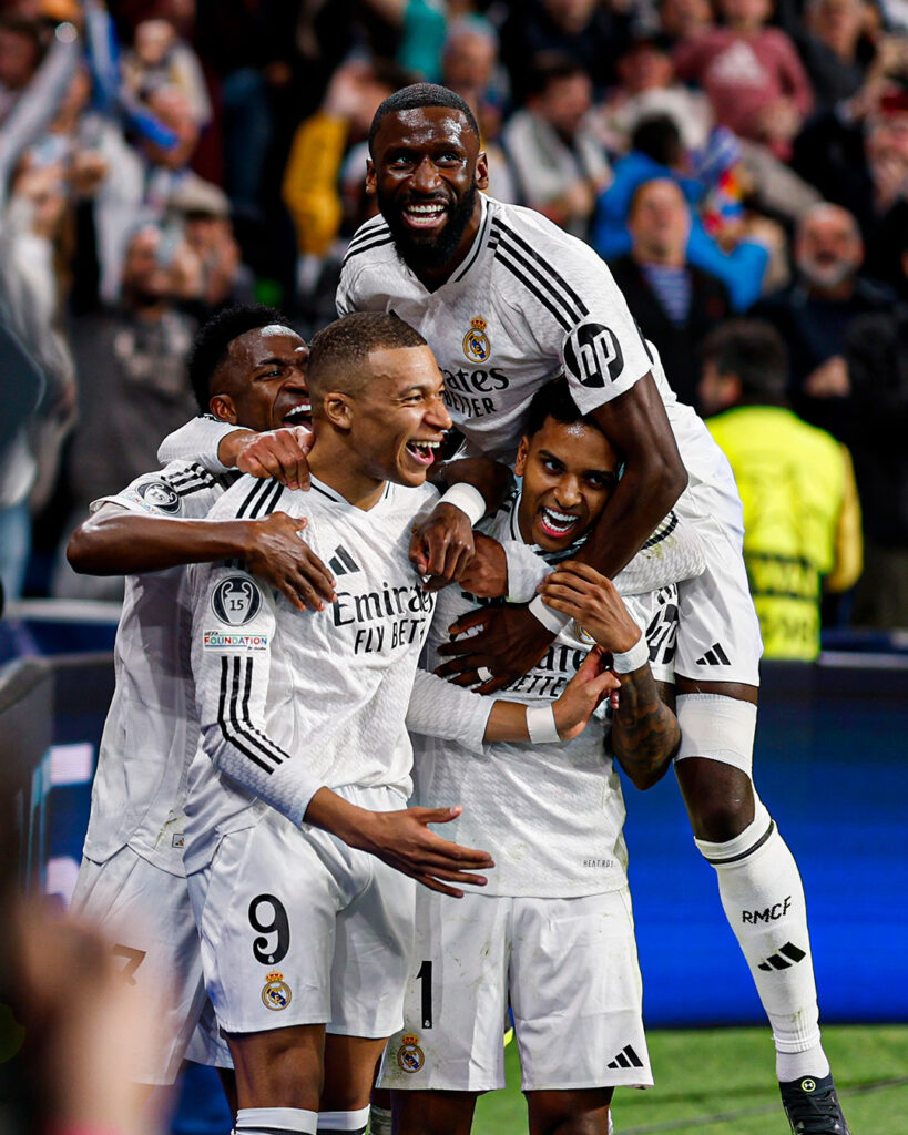 Kyliam Mbappé puso la fiesta en el Santiago Bernabéu. 