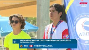 Therry Málaga dejó el tiro con arco arequipeño en el podio del Sudamericano y Campeonato Abierto Santiago 2025.