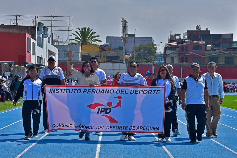 El Estadio Umacollo recibió la inauguración del ciclo de invierno en las academias gratuitas del IPD, conoce aquí más detalles.