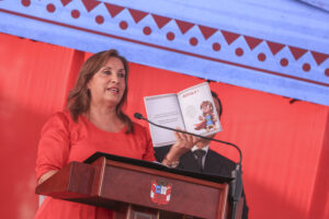 Leslie Urteaga rechaza vacancia contra Dina Boluarte y llama a la unidad