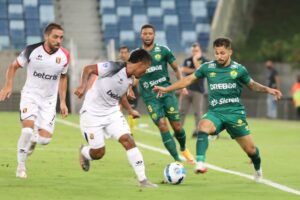 Previo al duelo frente a Vasco da Gama, conoce aquí cómo le fue a FBC Melgar en sus debuts por Fase de Grupos de las anteriores ediciones de la CONMEBOL Sudamericana.