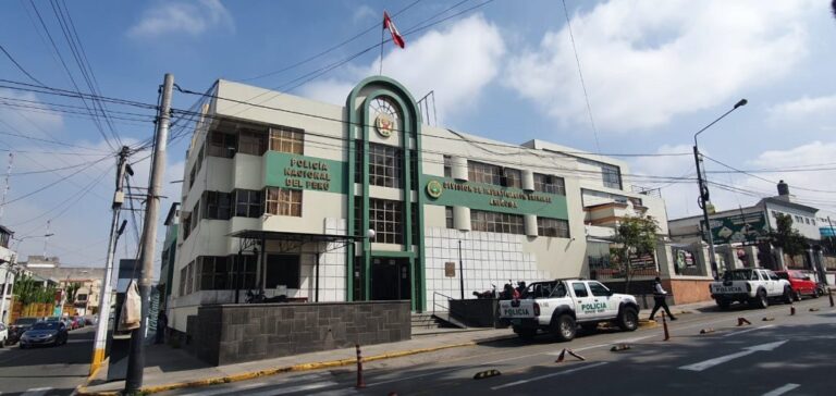 Detienen a presuntos integrantes de “Los Injertos del Gota a Gota” en Arequipa