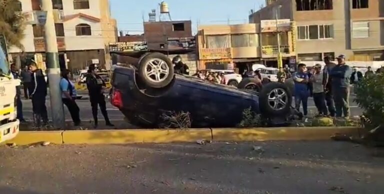 Fuerte accidente se registró en la Av. 54 en Cerro Colorado