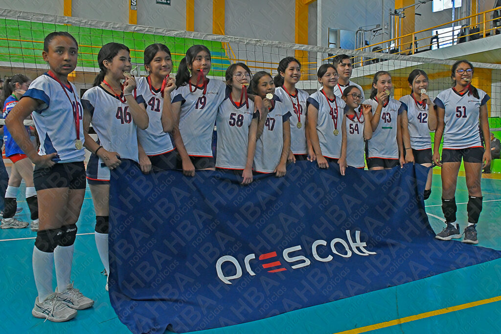 El Colegio Prescott consiguió la medalla de oro en el vóleibol femenino, por la categoría Infantil C, en los Juegos Deportivos de CODECOA.