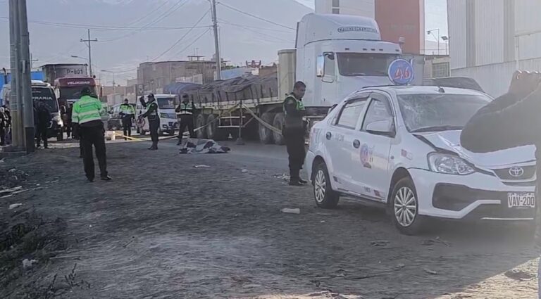 Padre muere atropellado por un auto cuyo chofer se dio a la fuga