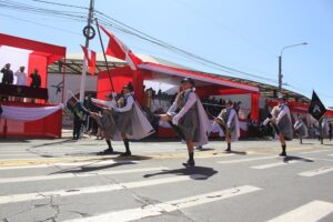 desfile Campeón de Campeones 2025 UGEL Arequipa Norte