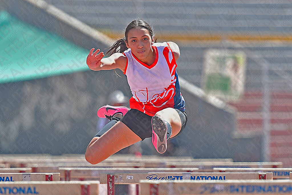 Conoce aquí a los medallistas de las diferentes pruebas de atletismo, por la Etapa Regional, de los Juegos Escolares en Arequipa.