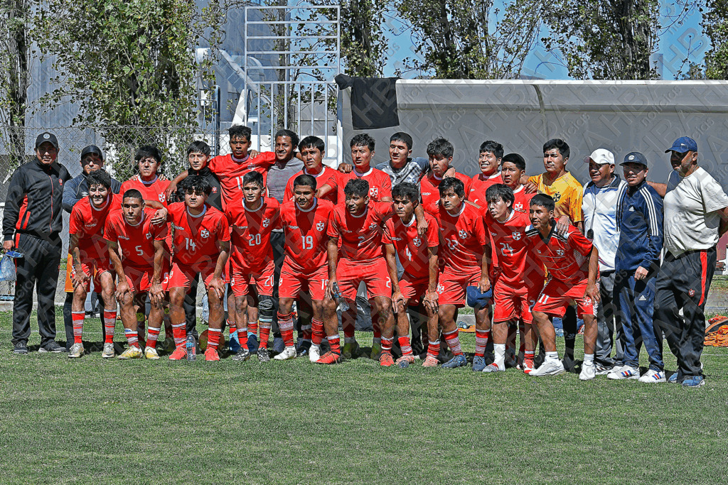 Equipo de fútbol masculino de la Universidad San martín de Porres.
