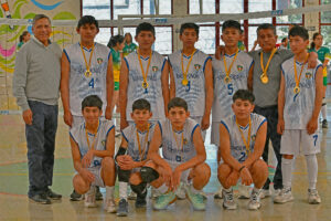 Honorio Delgado Espinoza consiguió el primer lugar del vóleibol masculino, por la categoría B de los Juegos Escolares de la UGEL Norte.
