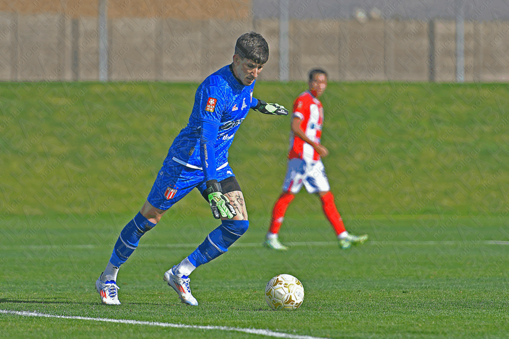 Brian Montiel, guardameta argentino de Nacional FBC en Liga 3.