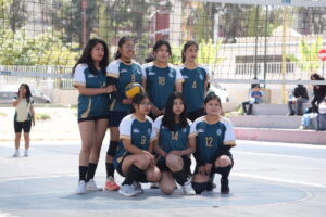Educación y Contabilidad se consagraron campeones de los Juegos Cachimbos en la UNSA por la disciplina de vóleibol.