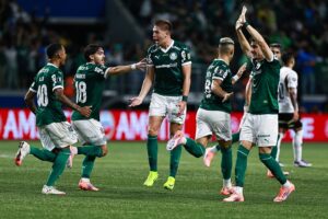Palmeiras logra una remontada épica ante LDU y clasifica a la final de la Copa Libertadores contra Flamengo