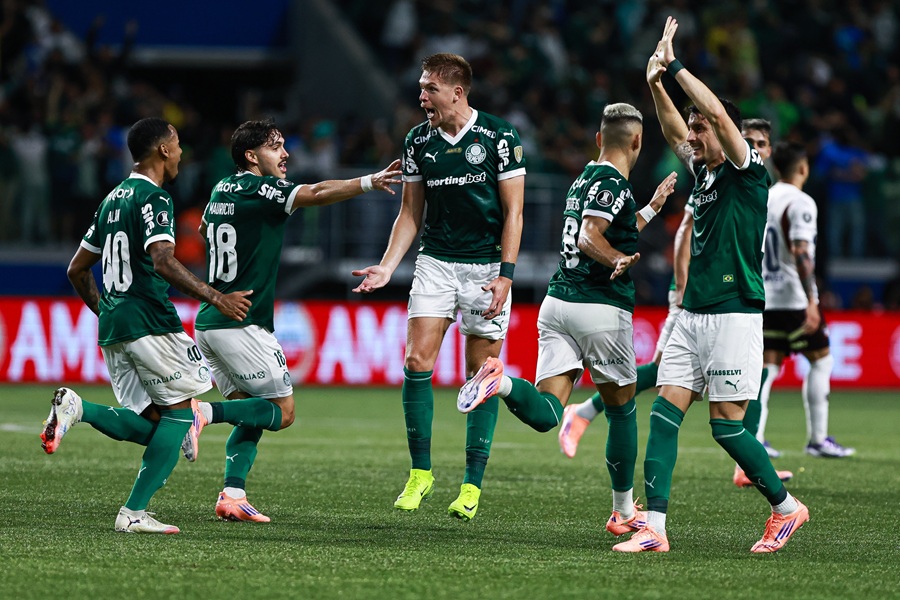 Palmeiras logra una remontada épica ante LDU y clasifica a la final de la Copa Libertadores contra Flamengo