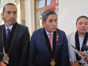 politólogos