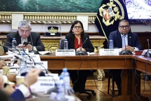 Comisión de Constitución, Reglamento y Relaciones Exteriores
